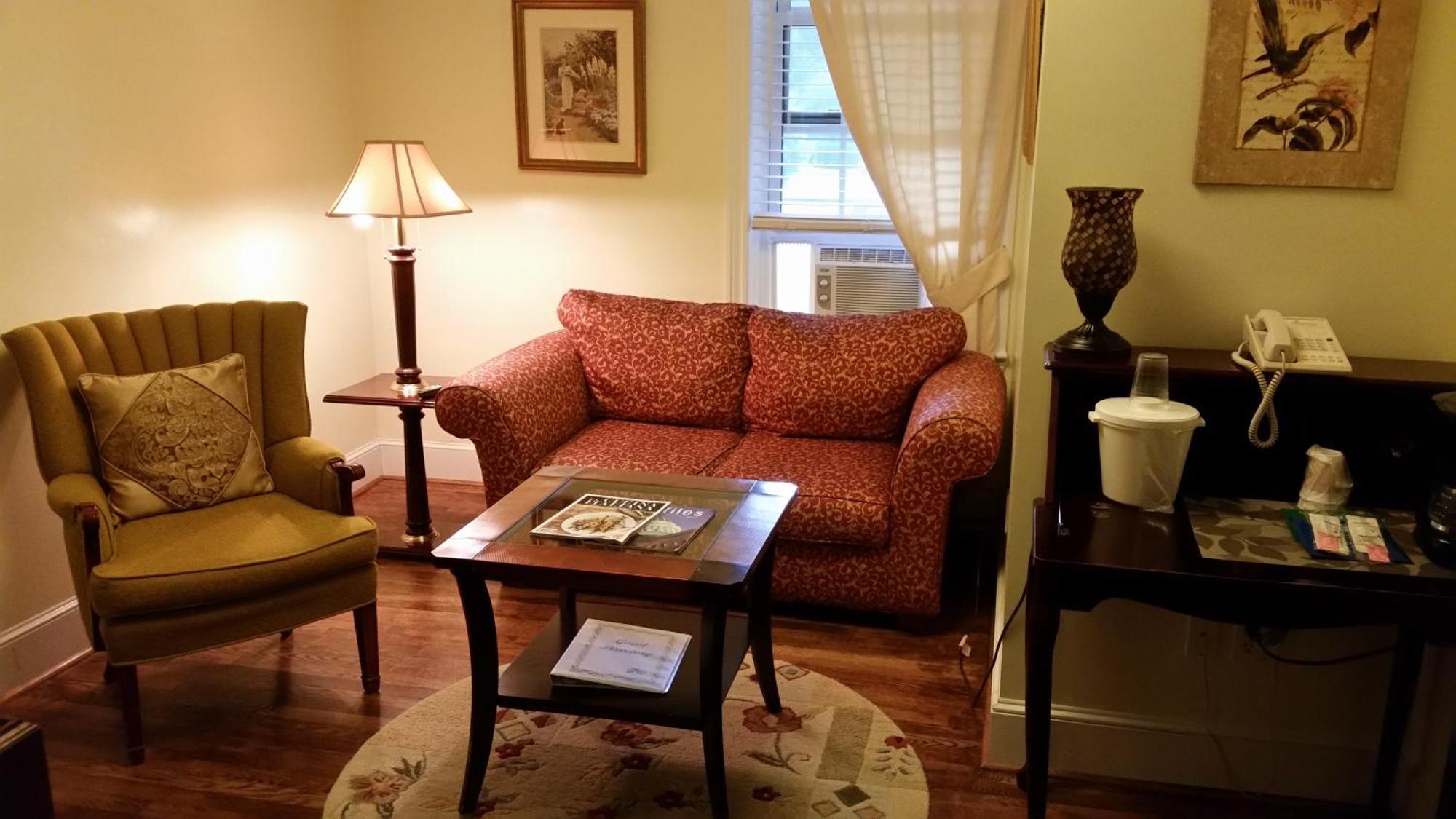 The Country Inn Of Berkeley Springs Szoba fotó
